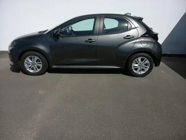 GR YARIS